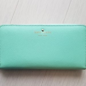 Kate Spade Leather Continenal Wallet - Mint